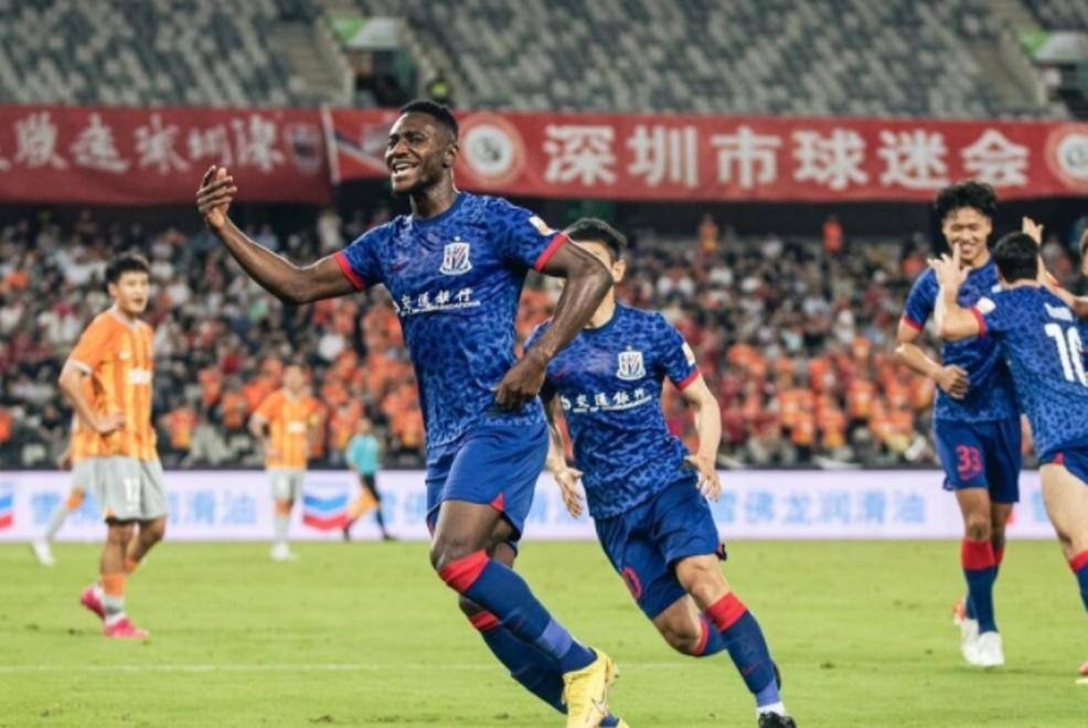 开云下载-新赛季首秀，球队面临困境，备受挑战