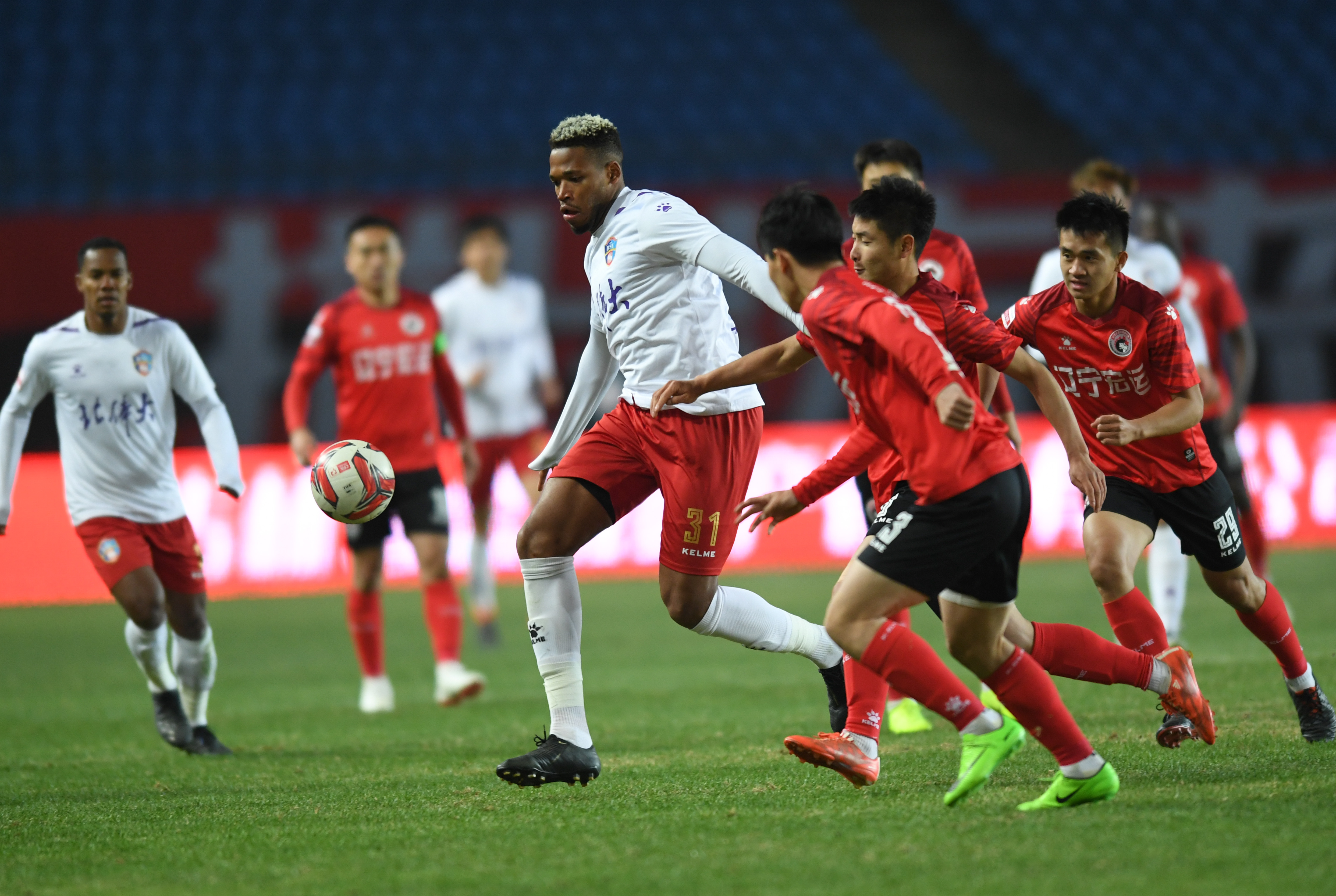 沈阳宏运主场不敌山东鲁能,遭遇连败的简单介绍 沈阳宏运主场不敌山东鲁能,遭遇连败的简单介绍