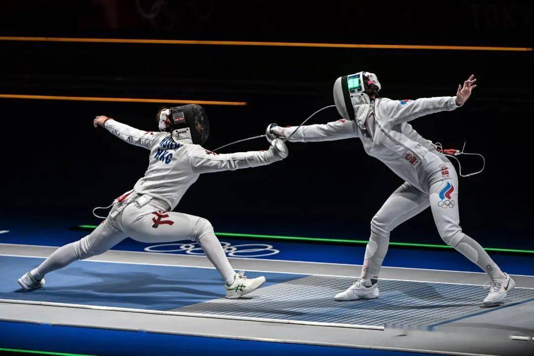 爱沙尼亚青年击剑选手刷新纪录,称霸赛场 爱沙尼亚青年击剑选手刷新纪录,称霸赛场