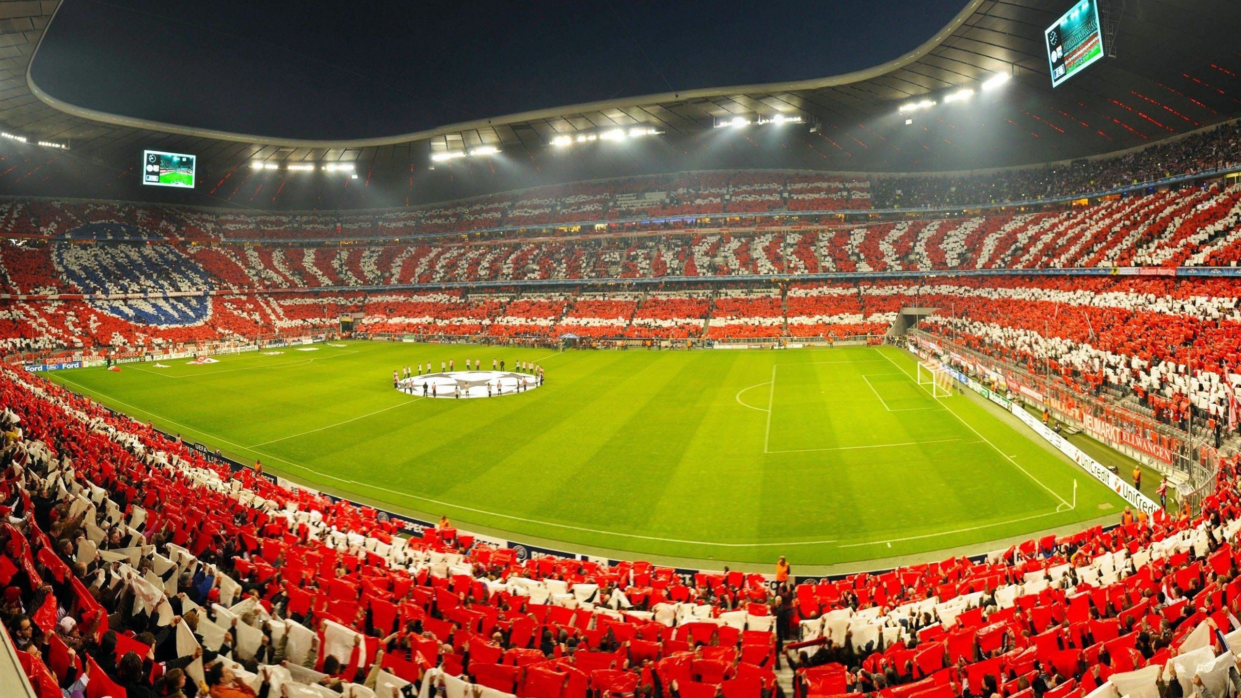 开云体育在线-团队碾压与个体光辉，体育竞技中的完美协奏